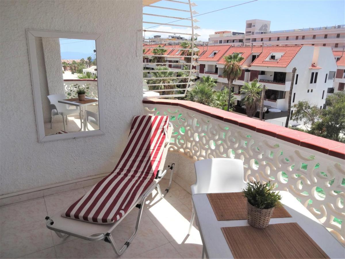 Apartment With A Large South-Facing Balcony, Sea View And Wifi In Las Americas Center プラヤ・デ・ラス・アメリカス エクステリア 写真